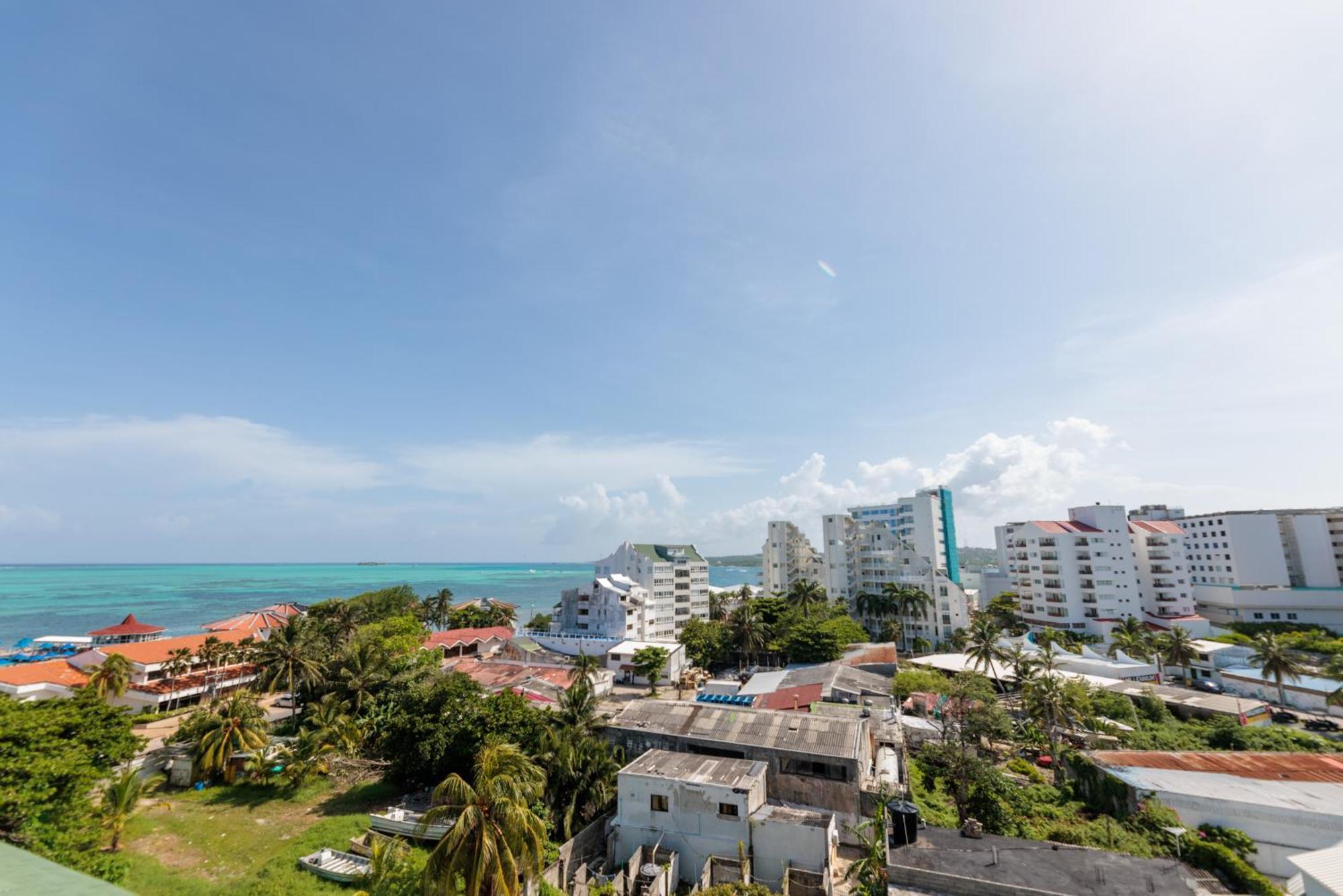Appartamento Penthouse Sea View 705A San Andrés Esterno foto